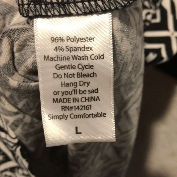 LuLaRoe Randy Top - Picture 4 of 4